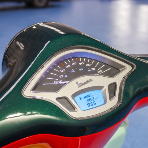 Vespa Primavera Sean Wotherspoon Edition (5)